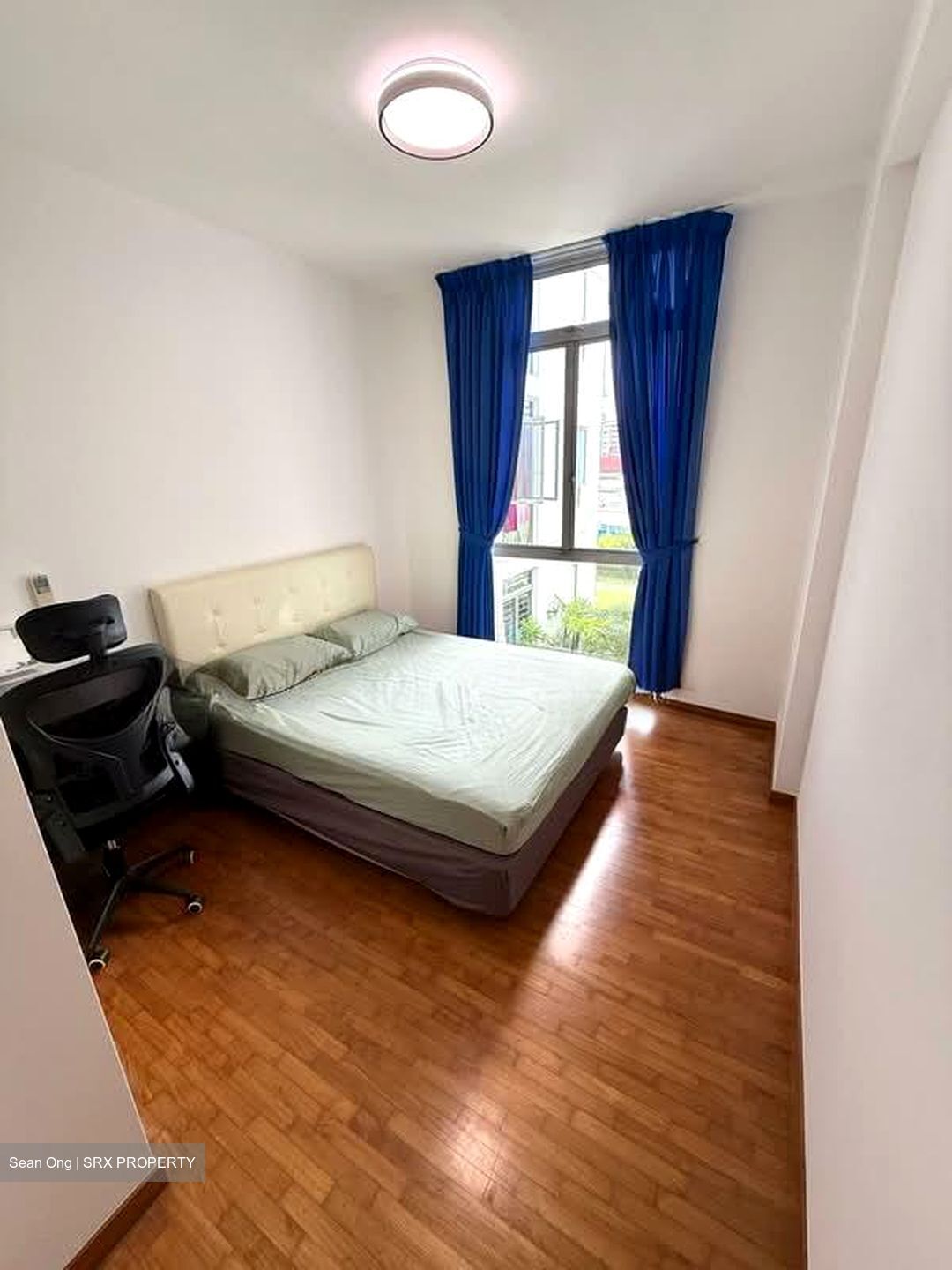 The Lakeshore (D22), Condominium #565173671